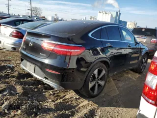 2018 Mercedes-Benz GLC with VIN WDC0J4KB2JF329097, listed as a Copart auction lot 67260002 with 37,086 mi miles. Bid and sale history available at carsss.com. Image 3.
