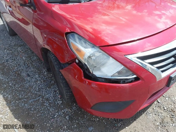 2015 Nissan Versa S Plus with VIN 3N1CN7AP2FL868003, listed as a IAAI auction lot 41865179 with 191,196 mi miles. Bid and sale history available at carsss.com. Image 6.