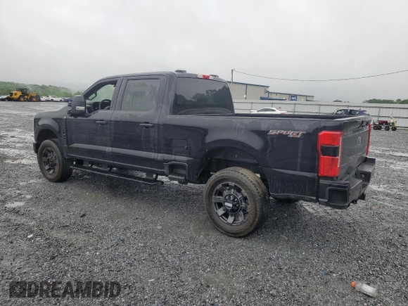 2024 Ford F-250 XL с VIN 1FT8W2BN7RED03671, выставлен на аукционе Copart как лот 56256335 с пробегом Не указан миль и Списание • Salvage title. История ставок и продаж доступна на DreamBid. Изображение 2.