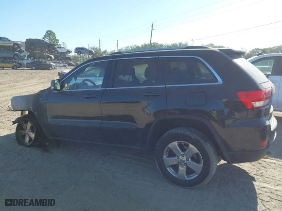 2013 Jeep Grand Cherokee Limited with VIN 1C4RJFBTXDC575676, listed as a IAAI auction lot 41174929 with 1 mi miles. Bid and sale history available at carsss.com. Image 14.