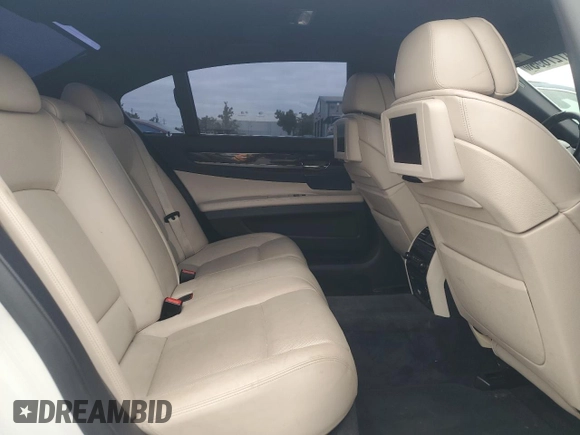 2011 BMW 7 Series 750Li with VIN WBAKB8C51BCY66328, listed as a Copart auction lot 54727695 with 155,689 mi miles and Clean Title. Bid and sale history available at carsss.com. Image 10.