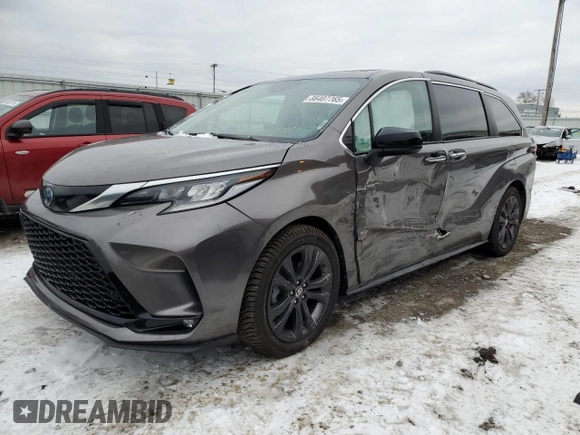 2022 Toyota Sienna XSE z VIN 5TDDRKEC6NS117060, wystawiony jako Copart lot #88407765 z przebiegiem 51 886 mil mil oraz Szkoda całkowita • Salvage title. Historia ofert i sprzedaży dostępna na DreamBid. Obrazek 1.