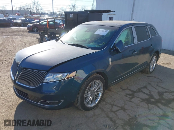 2016 Lincoln MKT EcoBoost z VIN 2LMHJ5AT4GBL02910, wystawiony jako IAAI lot #41192092 z przebiegiem 76 999 mil mil oraz . Historia ofert i sprzedaży dostępna na DreamBid. Obrazek 18.