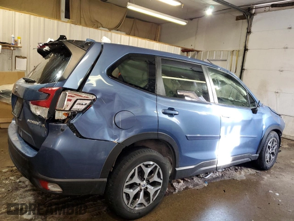 2019 Subaru Forester Premium with VIN JF2SKAGC0KH494715, listed as a Copart auction lot 46235415 with 60,032 mi miles and Salvage Title. Bid and sale history available at carsss.com. Image 3.