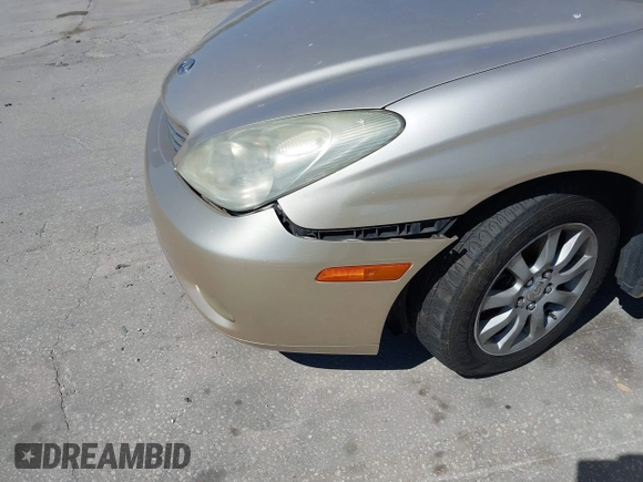 2003 Lexus ES 300 with VIN JTHBF30G730144122, listed as a IAAI auction lot 41738397 with 264,443 mi miles and . Bid and sale history available at carsss.com. Image 6.