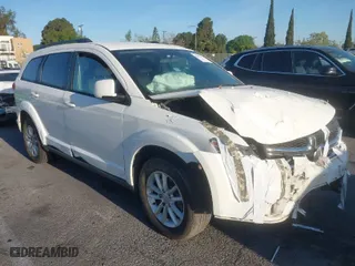 2017 Dodge Journey SXT with VIN 3C4PDCBG6HT511581, listed as a IAAI auction lot 41958476 with 149,774 mi miles. Bid and sale history available at carsss.com. Image 13.