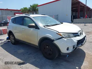2015 Toyota RAV4 LE z VIN JTMBFREV2FJ042107, wystawiony jako IAAI lot #42291565 z przebiegiem 114 399 mil mil oraz . Historia ofert i sprzedaży dostępna na DreamBid. Obrazek 1.