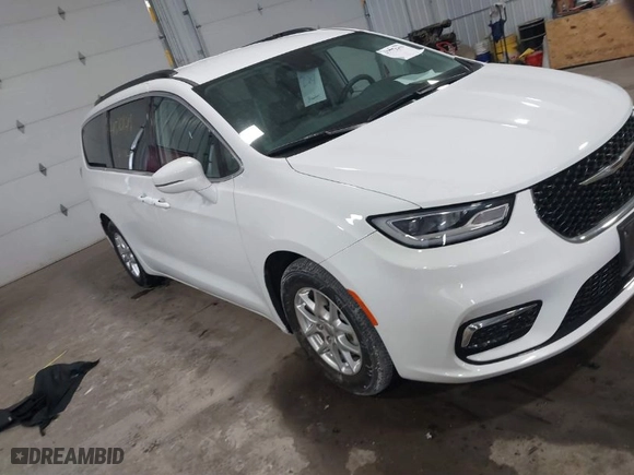 2022 Chrysler Pacifica Touring L with VIN 2C4RC1BG3NR178111, listed as a IAAI auction lot 41572149 with 54,919 mi miles. Bid and sale history available at carsss.com. Image 1.