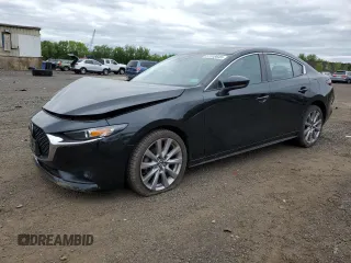 2021 Mazda 3 Select z VIN JM1BPBBL1M1326073, wystawiony jako Copart lot #57518645 z przebiegiem 78 299 mil mil oraz Szkoda całkowita • Salvage title. Historia ofert i sprzedaży dostępna na DreamBid. Obrazek 1.