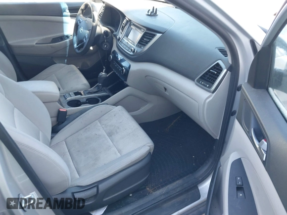 2017 Hyundai Tucson SE with VIN KM8J3CA46HU524316, listed as a IAAI auction lot 41742758 with 50,140 mi miles. Bid and sale history available at carsss.com. Image 5.