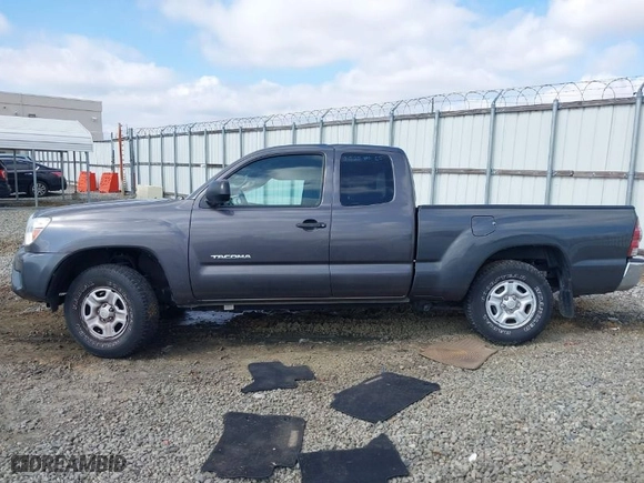 2012 Toyota Tacoma with VIN 5TFTX4CN9CX014479, listed as a IAAI auction lot 41535617 with 118,540 mi miles. Bid and sale history available at carsss.com. Image 14.