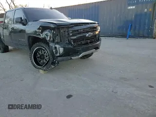 2017 Chevrolet Silverado 1500 LT with VIN 3GCUKREC8HG143224, listed as a Copart auction lot 87178744 with 136,297 mi miles and Salvage Title. Bid and sale history available at DreamBid. Image 13.