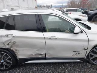 2017 BMW X1 xDrive28i with VIN WBXHT3C36H5F74818, listed as a IAAI auction lot 41853836 with 71,735 mi miles and . Bid and sale history available at DreamBid. Image 13.
