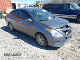 2019 Nissan Versa SV z VIN 3N1CN7AP0KL831378, wystawiony jako IAAI lot #41694099 z przebiegiem 148 841 mil mil oraz . Historia ofert i sprzedaży dostępna na DreamBid. Obrazek 1.