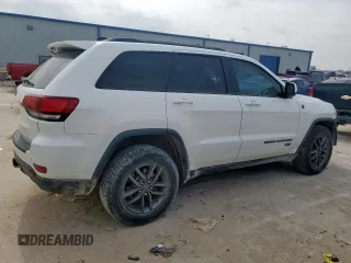 2017 Jeep Grand Cherokee Laredo z VIN 1C4RJFAG9HC620326, wystawiony jako Copart lot #57279455 z przebiegiem 169 750 mil mil oraz Szkoda całkowita • Salvage title. Historia ofert i sprzedaży dostępna na DreamBid. Obrazek 3.