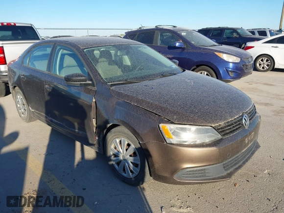 2011 Volkswagen Jetta Sedan S with VIN 3VW2K7AJ1BM395161, listed as a IAAI auction lot 41819393 with 98,410 mi miles. Bid and sale history available at carsss.com. Image 1.
