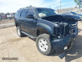 2009 Chevrolet Tahoe LT w/1LT with VIN 1GNFK23009R302545, listed as a IAAI auction lot 41737294 with 1 mi miles. Bid and sale history available at carsss.com. Image 18.