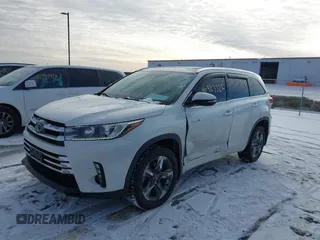 2018 Toyota Highlander Hybrid Limited z VIN 5TDDGRFH0JS041001, wystawiony jako IAAI lot #40983325 z przebiegiem 127 272 mil mil oraz . Historia ofert i sprzedaży dostępna na DreamBid. Obrazek 17.