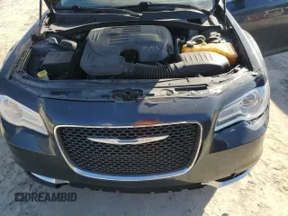 2017 Chrysler 300 Limited z VIN 2C3CCAAG3HH516550, wystawiony jako Copart lot #43206065 z przebiegiem 235 350 mil mil oraz Szkoda całkowita • Salvage title. Historia ofert i sprzedaży dostępna na DreamBid. Obrazek 11.