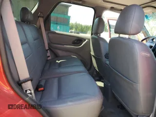 2002 Ford Escape XLT Choice with VIN 1FMCU04122KB12659, listed as a Copart auction lot 63816155 with 256,536 mi miles and Salvage title. Bid and sale history available at DreamBid. Image 11.