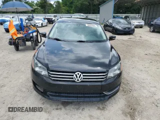 2013 Volkswagen Passat SE with VIN 1VWBH7A37DC064752, listed as a Copart auction lot 58659685 with 173,590 mi miles and Clean title. Bid and sale history available at DreamBid. Image 5.