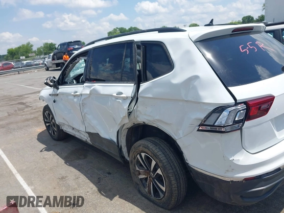 2024 Volkswagen Tiguan S with VIN 3VVFB7AX7RM030830, listed as a IAAI auction lot 42279861 with 42,714 mi miles and . Bid and sale history available at DreamBid. Image 13.