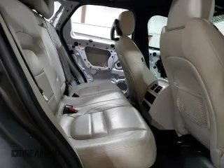 2024 Jaguar F-Pace R-Dynamic S с VIN SADCT2EXXRA736171, выставлен на аукционе Copart как лот 88077055 с пробегом 8 640 миль миль и Списание • Salvage title. История ставок и продаж доступна на DreamBid. Изображение 11.