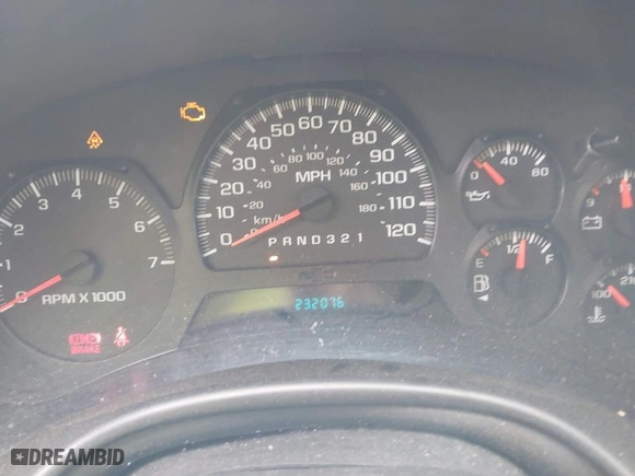 2006 Chevrolet TrailBlazer LS with VIN 1GNDS13S462328945, listed as a IAAI auction lot 41587684 with 232,076 mi miles. Bid and sale history available at carsss.com. Image 7.