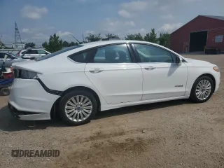 2013 Ford Fusion SE Hybrid z VIN 3FA6P0LU7DR245720, wystawiony jako Copart lot #60231425 z przebiegiem 249 180 mil mil oraz Czysty tytuł • Clean title. Historia ofert i sprzedaży dostępna na DreamBid. Obrazek 3.