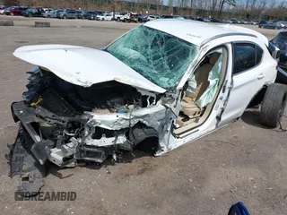 2020 Alfa Romeo Stelvio Ti z VIN ZASPAKBN9L7C76146, wystawiony jako IAAI lot #42038751 z przebiegiem 29 107 mil mil oraz . Historia ofert i sprzedaży dostępna na DreamBid. Obrazek 18.