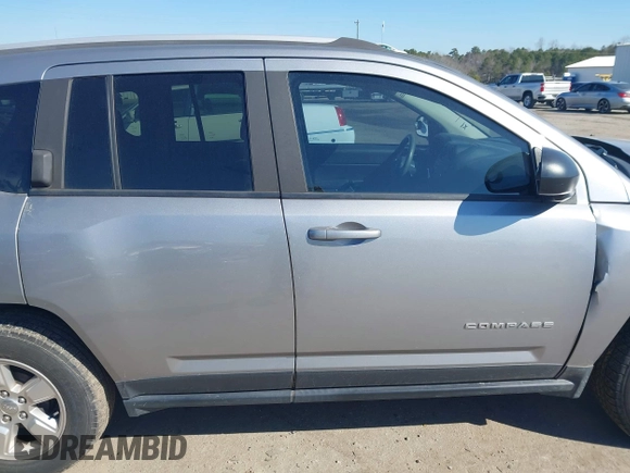 2016 Jeep Compass 75th Anniversary with VIN 1C4NJCBBXGD693892, listed as a IAAI auction lot 41651029 with 81,211 mi miles and . Bid and sale history available at DreamBid. Image 14.