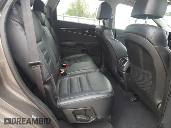 2019 Kia Sorento EX with VIN 5XYPHDA53KG502278, listed as a Copart auction lot 56567525 with 108,409 mi miles and Salvage title. Bid and sale history available at DreamBid. Image 10.