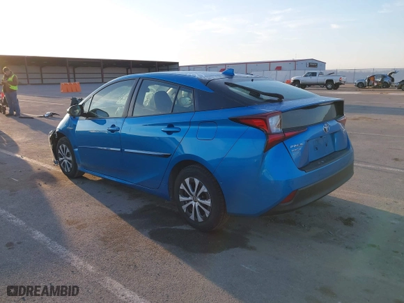 2019 Toyota Prius LE with VIN JTDL9RFU2K3013061, listed as a IAAI auction lot 41797721 with 122,721 mi miles. Bid and sale history available at carsss.com. Image 3.