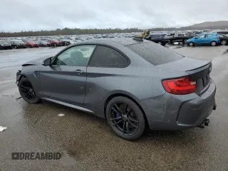 2016 BMW M2 z VIN WBS1H9C57GV785969, wystawiony jako Copart lot #81995033 z przebiegiem 53 184 mil mil oraz . Historia ofert i sprzedaży dostępna na DreamBid. Obrazek 2.