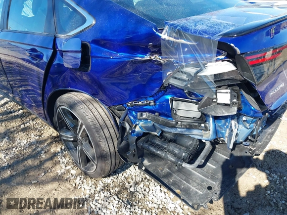 2024 Honda Accord Sport с VIN 1HGCY2F55RA073118, выставлен на аукционе IAAI как лот 41665233 с пробегом 1 069 миль миль и . История ставок и продаж доступна на DreamBid. Изображение 17.