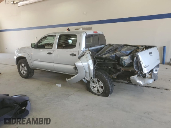 2007 Toyota Tacoma with VIN 5TELU42N27Z414697, listed as a Copart auction lot 53384685 with 328,893 mi miles and Salvage Title. Bid and sale history available at DreamBid. Image 2.