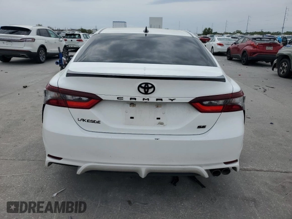 2022 Toyota Camry SE with VIN 4T1G11AK8NU017495, listed as a Copart auction lot 51078705 with 0 mi miles and Salvage Title. Bid and sale history available at carsss.com. Image 6.