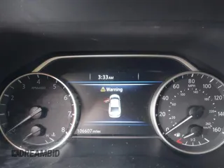 2017 Nissan Maxima SV with VIN 1N4AA6AP8HC365932, listed as a IAAI auction lot 41536444 with 106,607 mi miles. Bid and sale history available at carsss.com. Image 14.