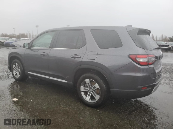 2025 Honda Pilot EX-L with VIN 5FNYG2H45SB007581, listed as a Copart auction lot 44218595 with 5,454 mi miles and Salvage Title. Bid and sale history available at carsss.com. Image 2.