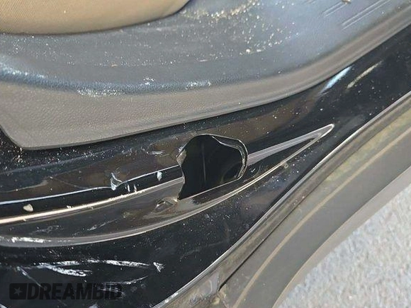2019 Subaru Outback Premium with VIN 4S4BSAFCXK3318408, listed as a IAAI auction lot 42229656 with 82,381 mi miles and . Bid and sale history available at DreamBid. Image 1.