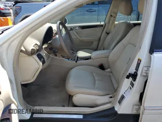 2007 Mercedes-Benz C 280 Luxury z VIN WDBRF92H67F923814, wystawiony jako Copart lot #60515625 z przebiegiem 87 502 mil mil oraz Szkoda całkowita • Salvage title. Historia ofert i sprzedaży dostępna na DreamBid. Obrazek 7.