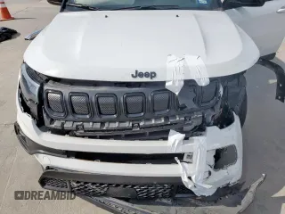 2022 Jeep Compass Latitude with VIN 3C4NJCBB0NT198415, listed as a Copart auction lot 57055305 with 37,797 mi miles and Salvage title. Bid and sale history available at DreamBid. Image 12.