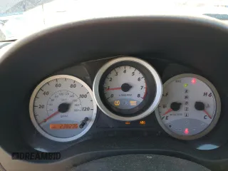 2004 Toyota RAV4 z VIN JTEHD20V140008768, wystawiony jako Copart lot #55585685 z przebiegiem 238 236 mil mil oraz Czysty tytuł • Clean title. Historia ofert i sprzedaży dostępna na DreamBid. Obrazek 9.