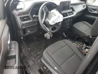 2022 Chevrolet Tahoe Commercial z VIN 1GNSCLED2NR275697, wystawiony jako Copart lot #83562434 z przebiegiem Nie podano mil oraz Szkoda całkowita • Salvage title. Historia ofert i sprzedaży dostępna na DreamBid. Obrazek 8.