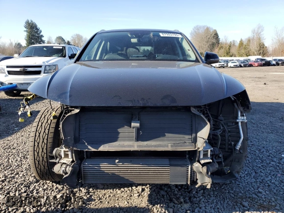 2018 Audi Q5 Premium Plus with VIN WA1BNAFY1J2231163, listed as a Copart auction lot 87903195 with 33,941 mi miles and Salvage Title. Bid and sale history available at carsss.com. Image 5.