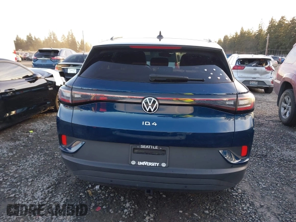 2023 Volkswagen ID.4 Pro z VIN 1V2DNPE81PC017620, wystawiony jako IAAI lot #41573053 z przebiegiem 15 462 mil mil oraz . Historia ofert i sprzedaży dostępna na DreamBid. Obrazek 17.