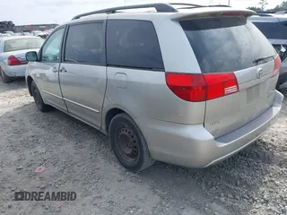 2004 Toyota Sienna CE with VIN 5TDZA23C54S084020, listed as a IAAI auction lot 42110139 with 266,790 mi miles. Bid and sale history available at carsss.com. Image 3.