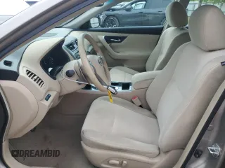 2013 Nissan Altima SV z VIN 1N4BL3AP9DC187441, wystawiony jako Copart lot #58827225 z przebiegiem 109 442 mil mil oraz Szkoda całkowita • Salvage title. Historia ofert i sprzedaży dostępna na DreamBid. Obrazek 7.