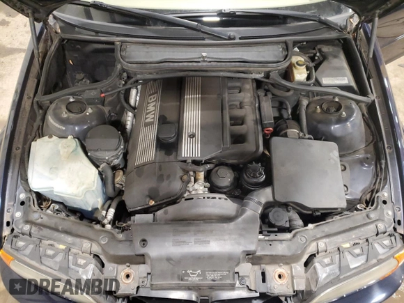 2001 BMW 3 Series 325Ci with VIN WBABN33491JW55177, listed as a Copart auction lot 43685795 with 120,610 mi miles and Salvage Title. Bid and sale history available at carsss.com. Image 11.