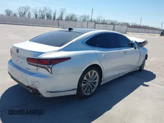 2018 Lexus LS with VIN JTHB51FFXJ5006029, listed as a IAAI auction lot 41765195 with 37,084 mi miles. Bid and sale history available at carsss.com. Image 4.